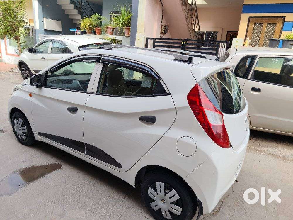 Hyundai Eon Era +, 2017, Petrol