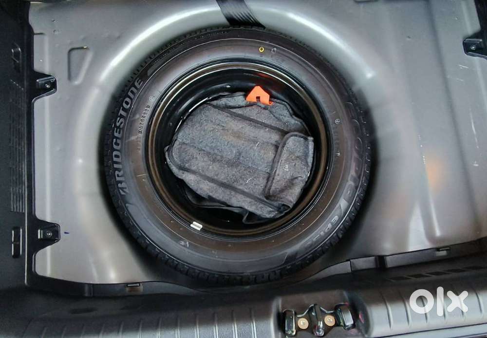 Hyundai I20 Asta 1.2 O With Sunroof, 2023, Petrol