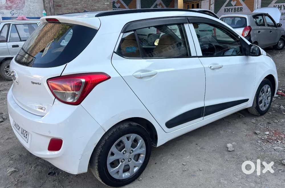 Hyundai Grand I10 2016 Petrol 63881 Km Driven