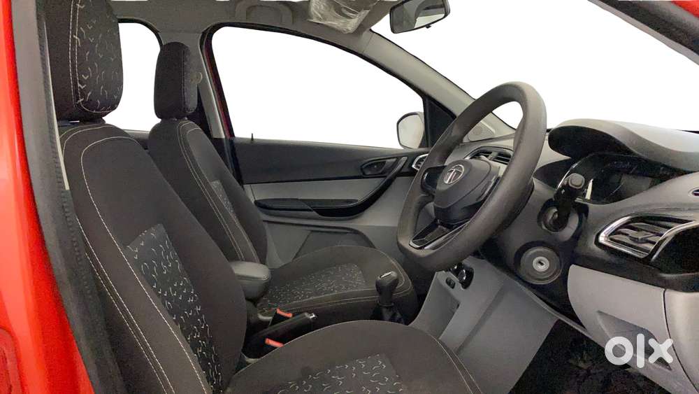 Tata Tiago 1.2 Revotron Xt, 2020, Petrol