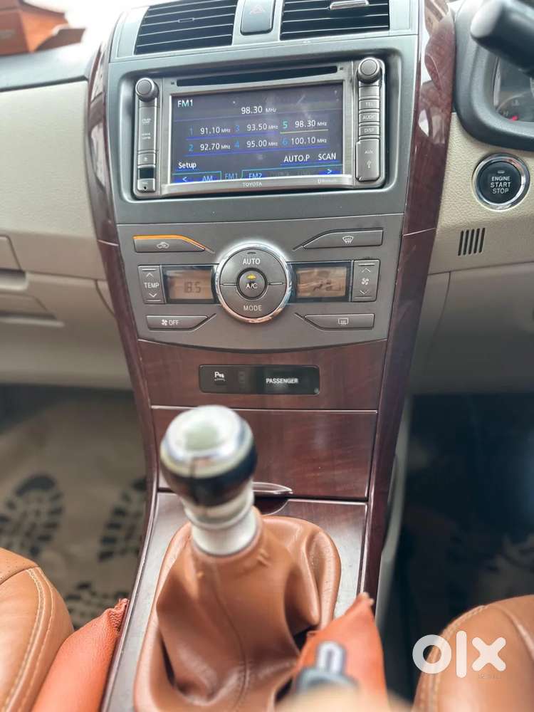 Toyota Corolla Altis 1.8g Limited, 2012, Petrol