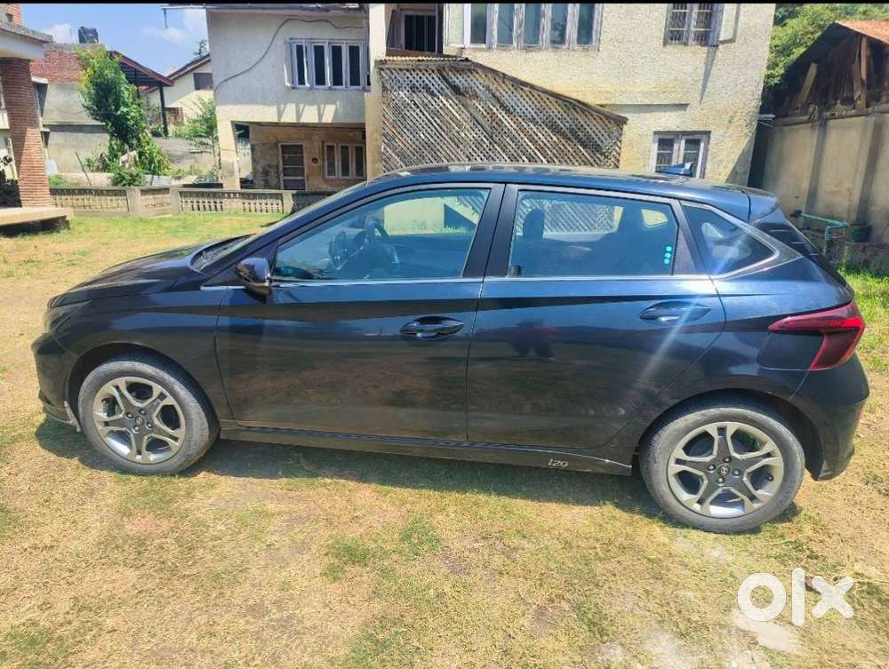 Hyundai I20 Sportz Petrol | Oct 2024 | 17,000 Km | 1st Owner