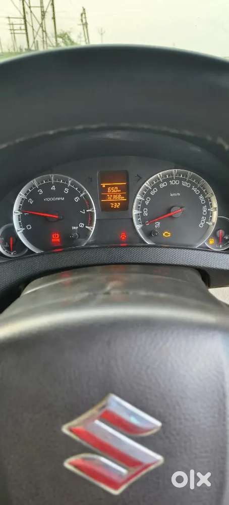 Maruti Suzuki Dzire 2015