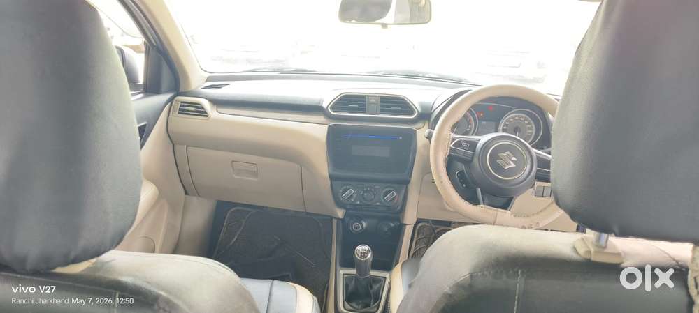 Maruti Suzuki Dzire 1.2 Vxi, 2022, Petrol