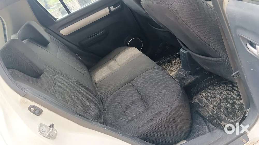Maruti Suzuki Swift 2011 Diesel Manual