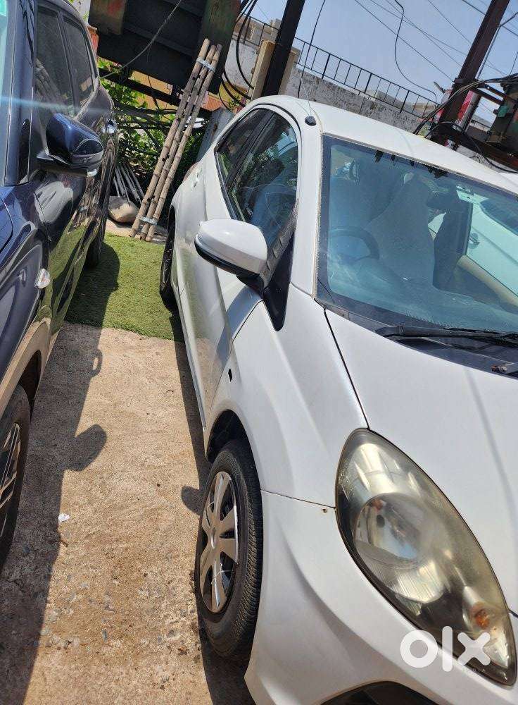 Honda Brio S (o) At, 2017, Petrol