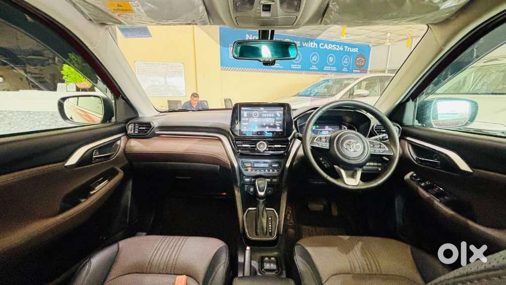 Toyota Urban Cruiser Hyryder 1.5 V Hybrid, 2023, Petrol