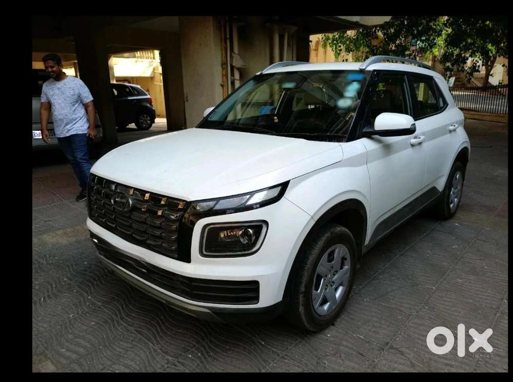 Hyundai Venue Sx Model 4years Old