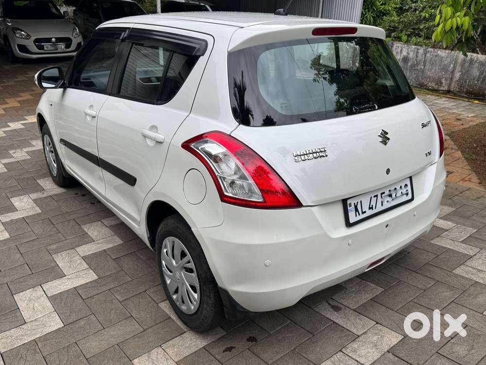 Maruti Suzuki Swift Vxi, 2017, Petrol