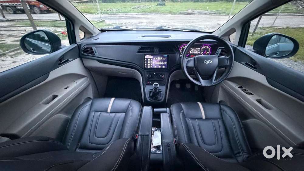 Mahindra Marazzo M4 8str, 2018, Diesel