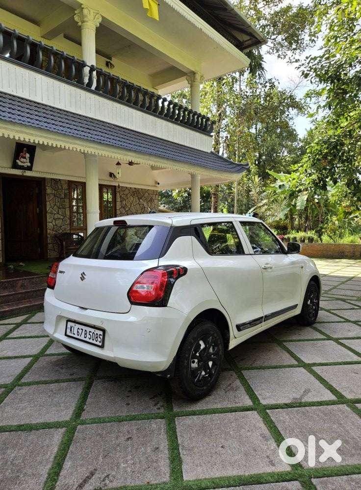 Maruti Suzuki Swift Lxi Option, 2019, Petrol