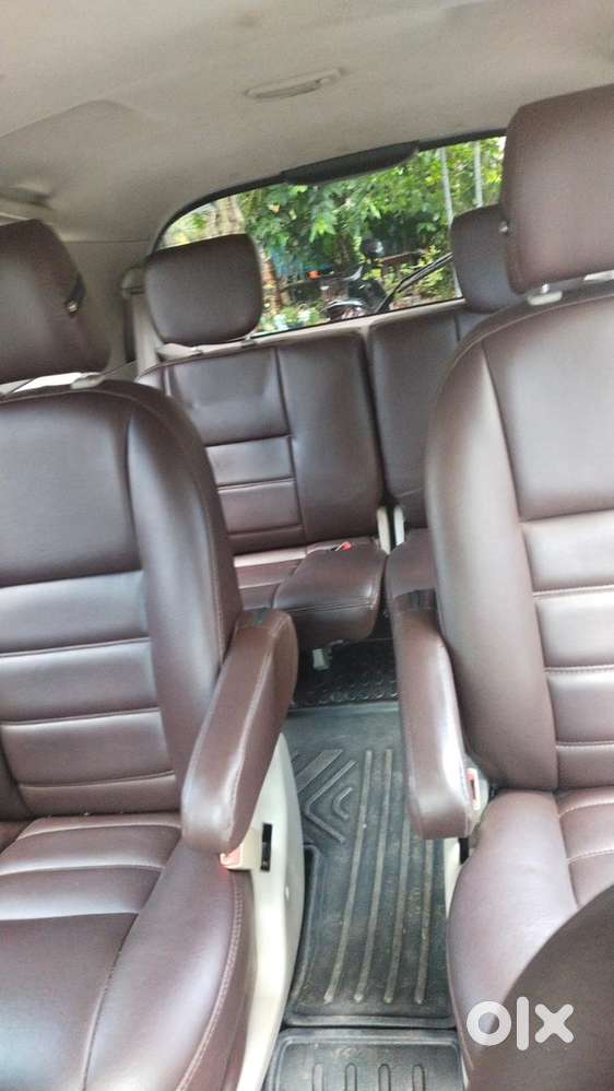Toyota Innova Diesel 2012