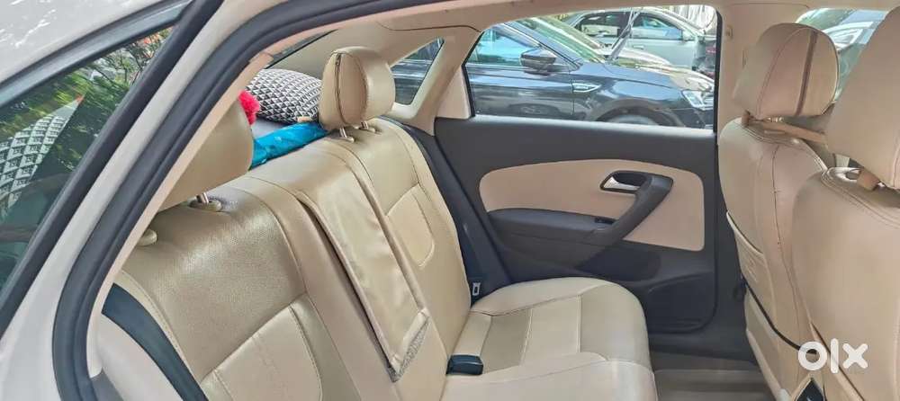 Volkswagen Vento 2012 Plus 16 Alloy8
