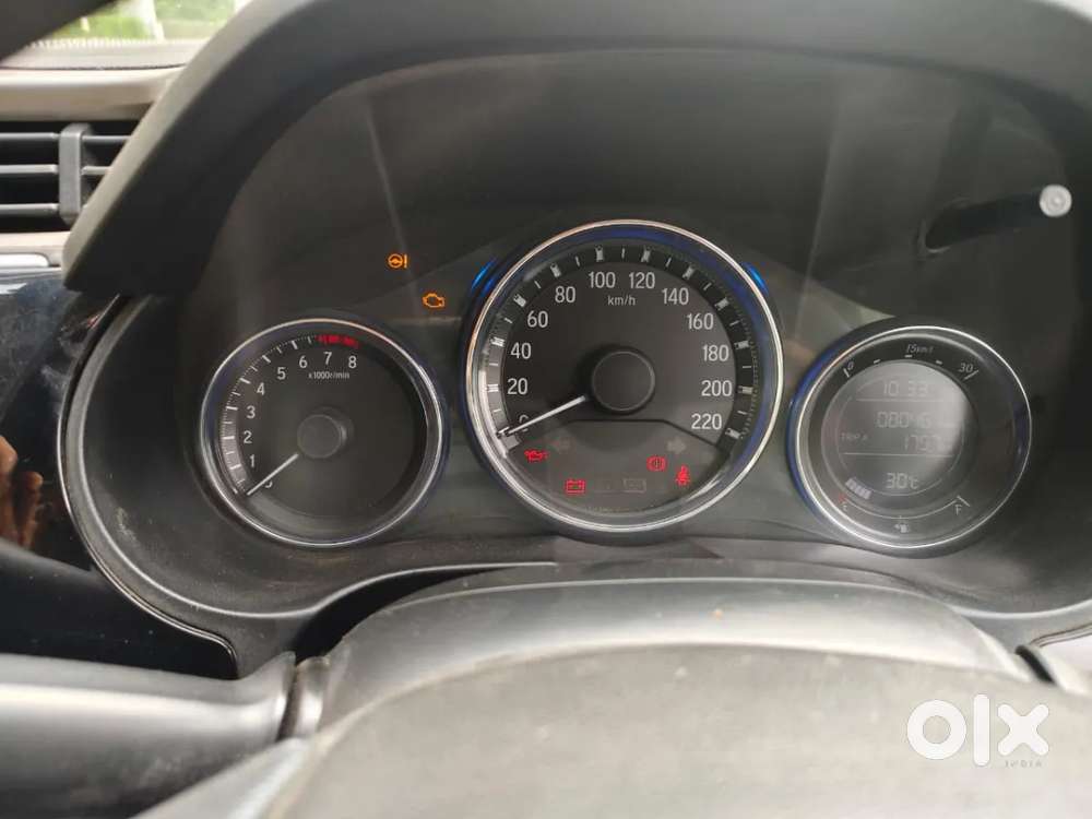 Honda City 1.5 V 4th Gen I-vtec Mt, 2016, Petrol