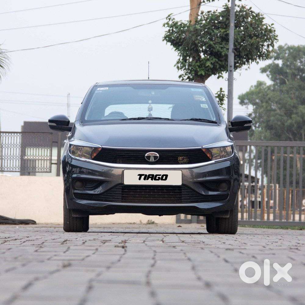 Tata Tiago Xt Icng, 2025, Petrol