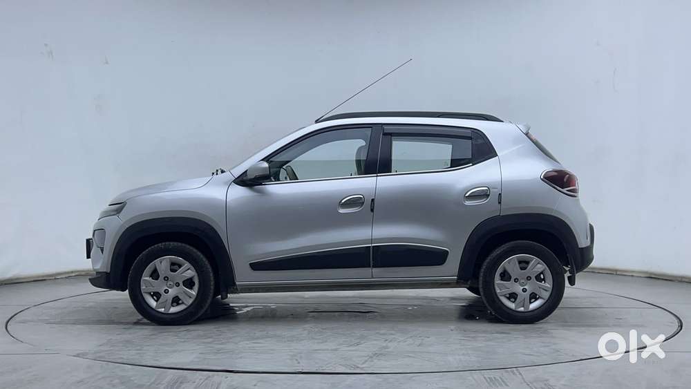 Renault Kwid 1.0 Rxt Amt, 2023, Petrol