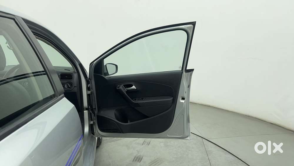 Volkswagen Polo 2009-2013 Petrol Comfortline 1.2l, 2016, Petrol