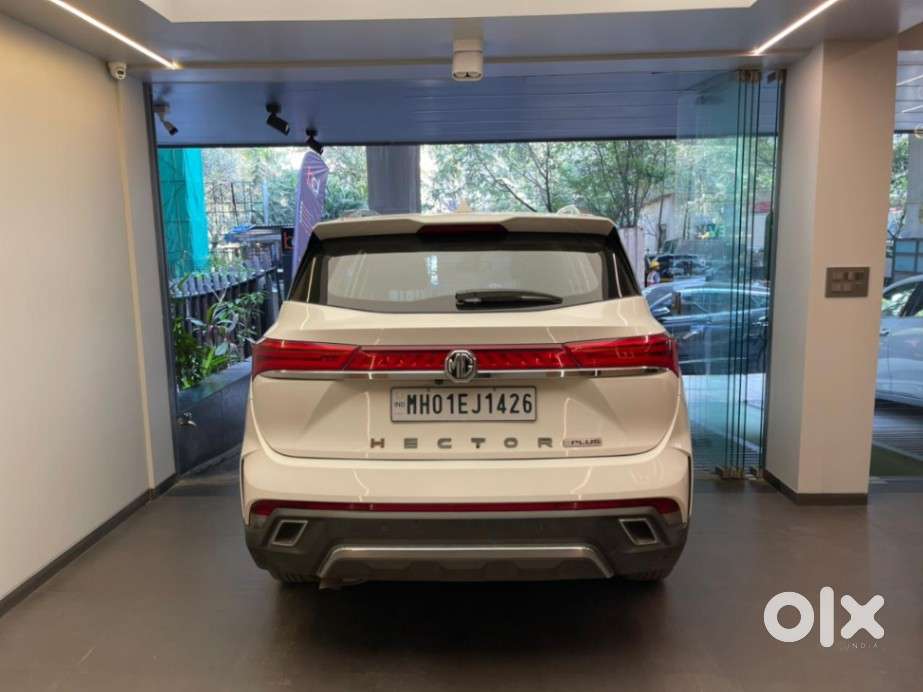 Mg Hector Plus Sharp Pro 1.5 Turbo Petrol Cvt 6 Str, 2023, Petrol