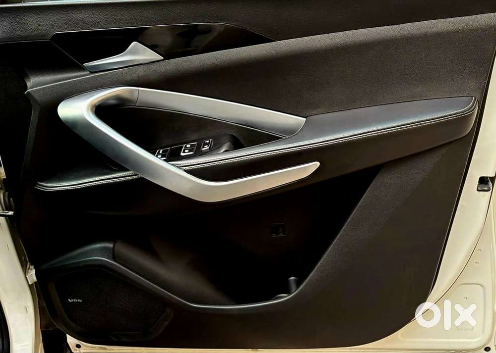 Mg Hector Sharp At, 2022, Petrol