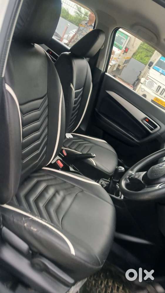 Maruti Suzuki Brezza Zxi Plus At, 2021