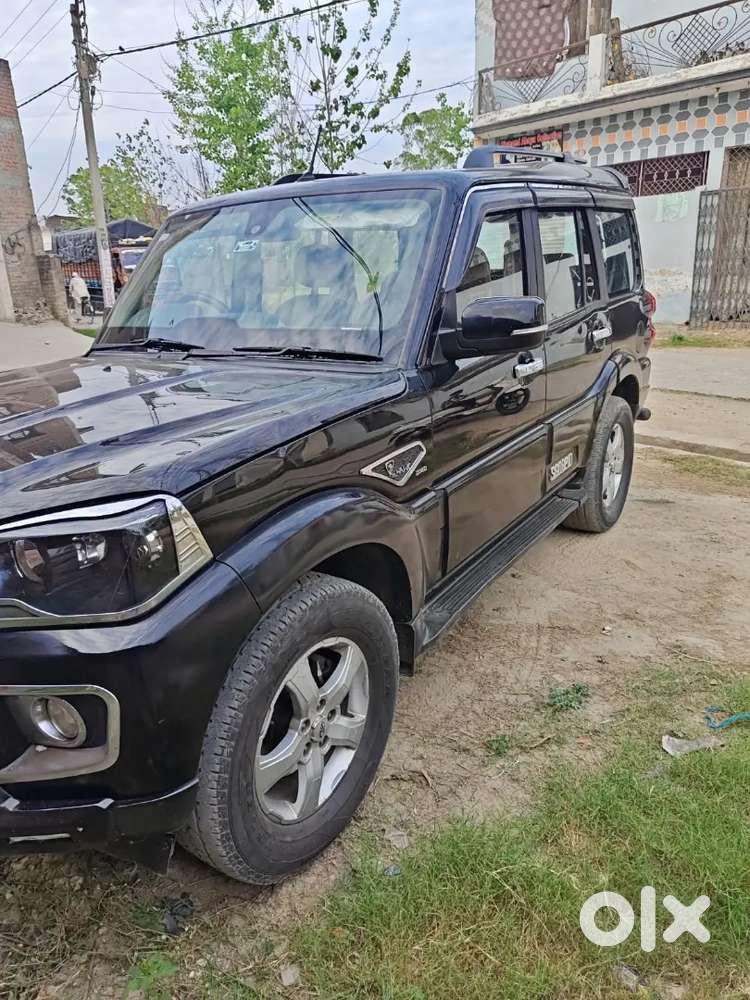 Mahindra Scorpio S11 2021