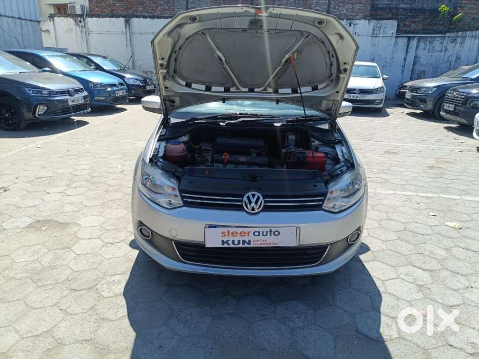 Volkswagen Vento 2010-2013 Petrol Highline, 2011, Petrol