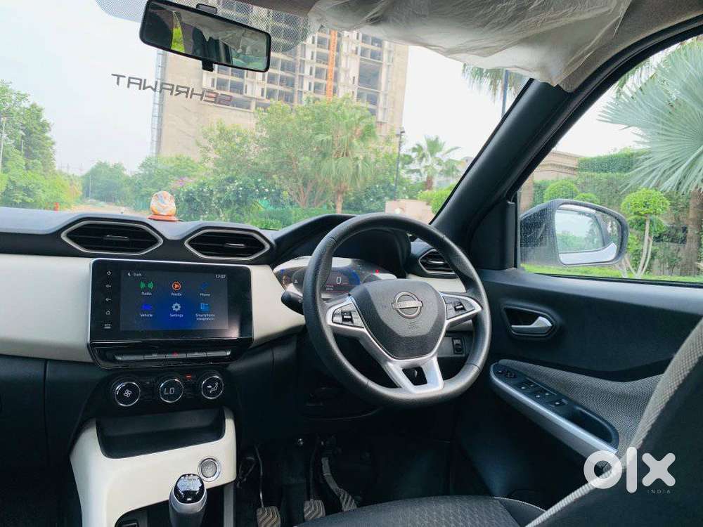 Nissan Magnite 1.0 Xv, 2023, Petrol