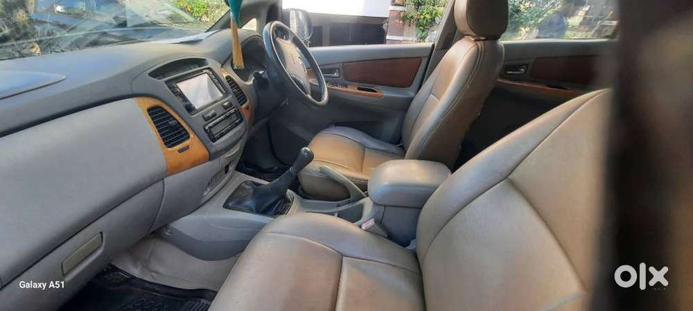 Toyota Innova 2.0 V, 2012, Diesel