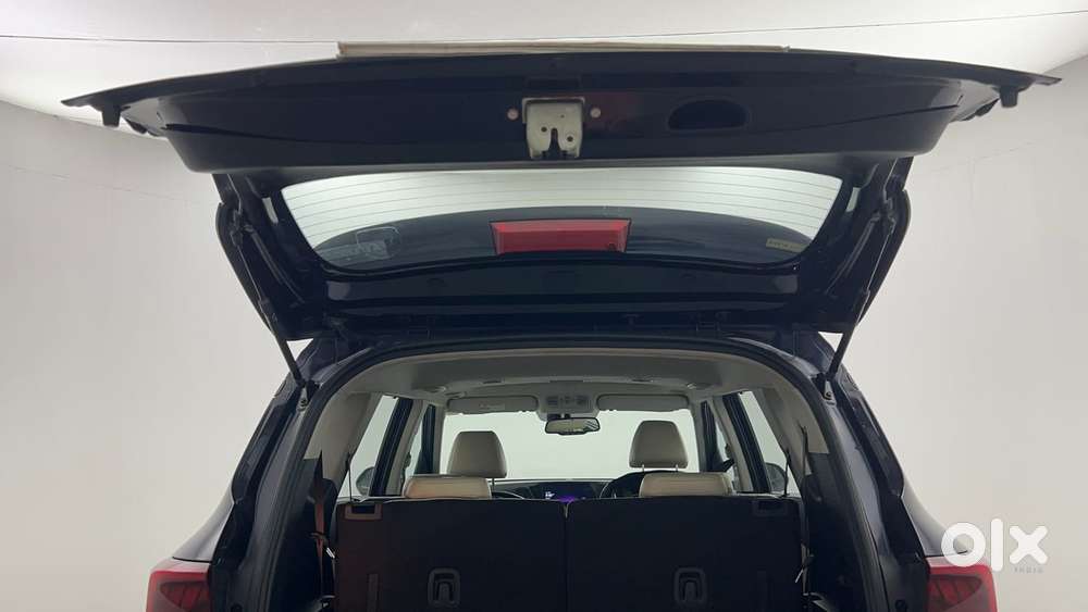Kia Carens 1.4 Luxury Plus Dct 7 Str, 2022, Petrol
