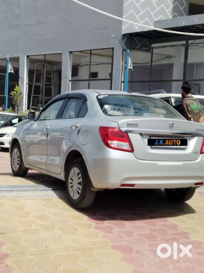 Maruti Suzuki Dzire 1.2 Vxi, 2018, Petrol