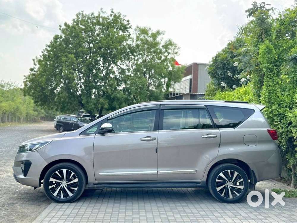 Toyota Innova Crysta 2.4 Z 7 Str, 2022, Diesel