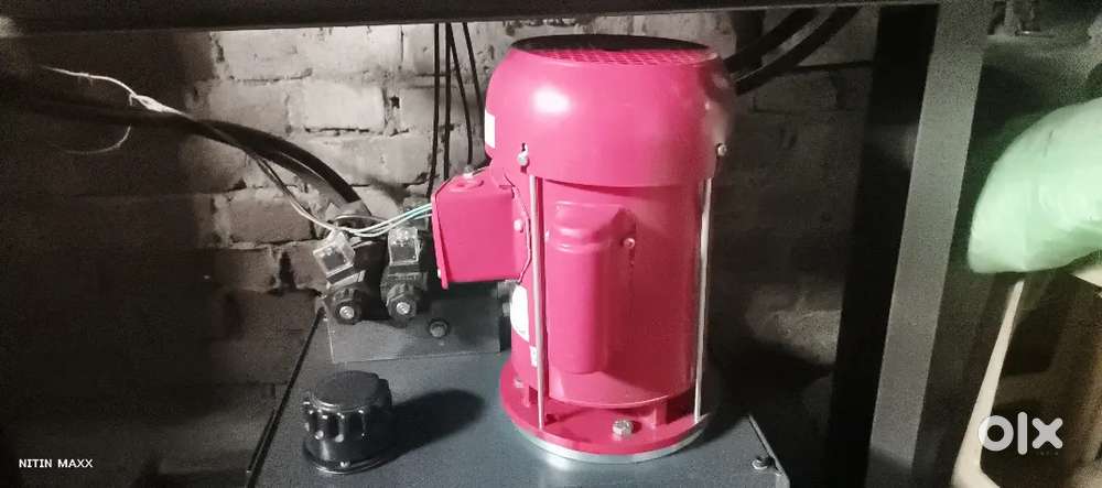 HYDRAULIC PAPER PLATE MACHINE