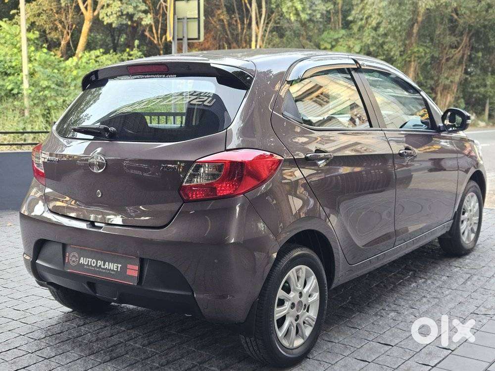 Tata Tiago 1.2 Revotron Xza, 2017, Petrol
