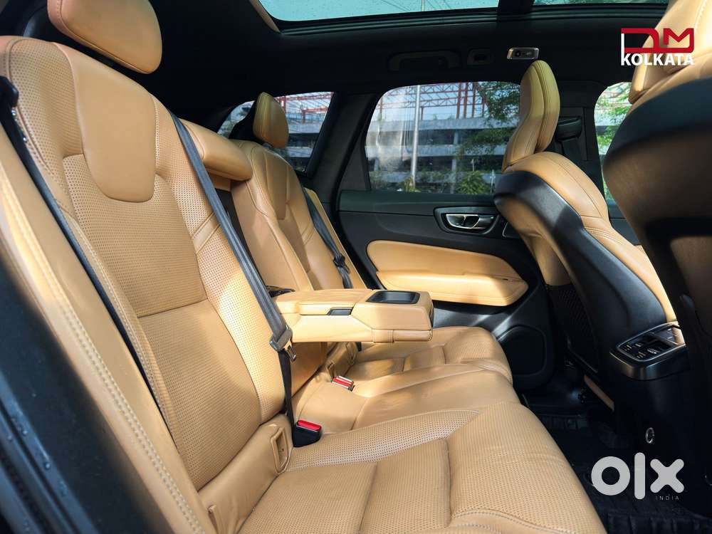 Volvo Xc60 D5 Inscription, 2019, Diesel