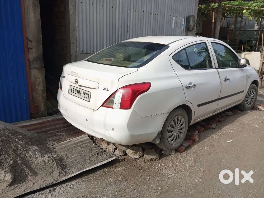 Nissan Sunny Petrol 2nd 2012