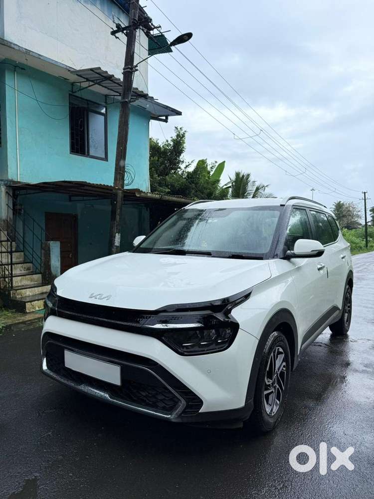 Kia Carens 2022 Diesel Automatic In Good Condition