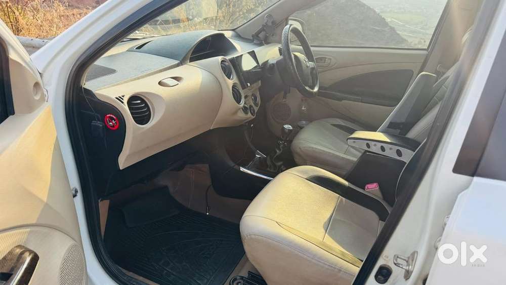 Toyota Etios 2017 Diesel 198000 Km Driven