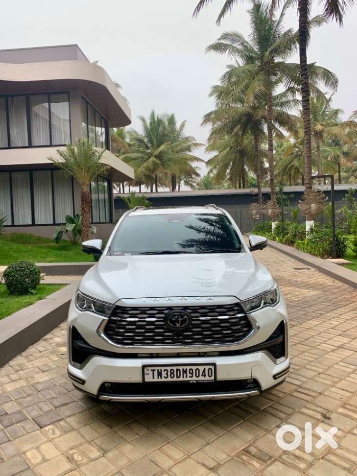 Toyota Innova Hycross 2.0 Zx (o) Hybrid 7 Str, 2025, Cng & Hybrids