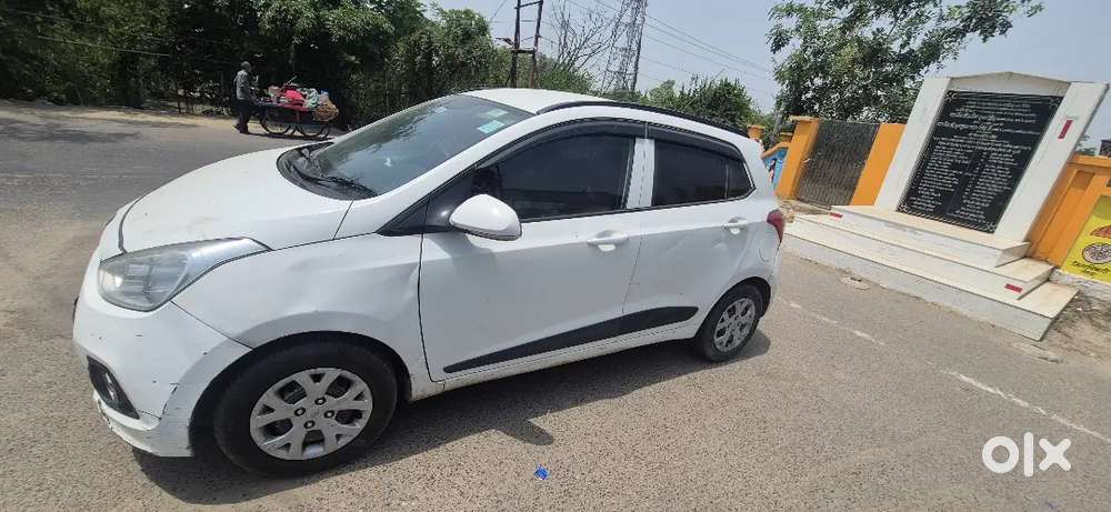 Hyundai Grand I10 2016 Diesel 83928 Km Driven