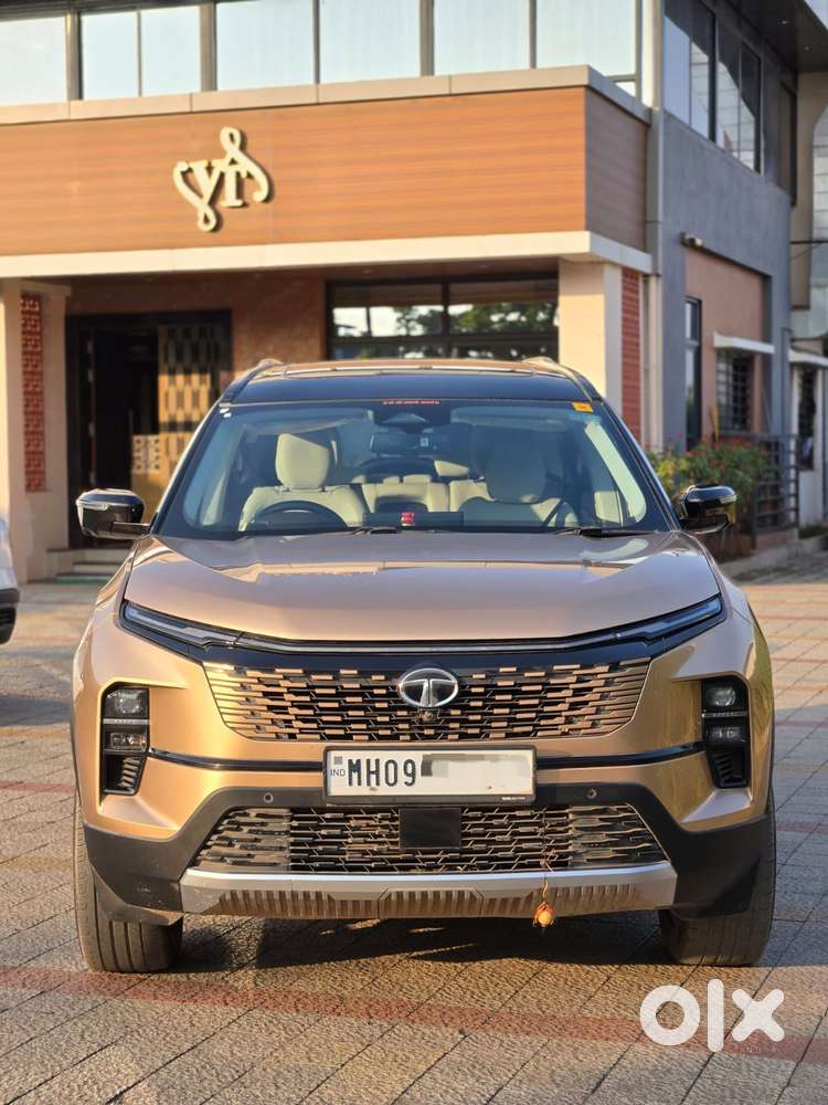 Tata Safari Accomplished Plus Dark Edition, 2024, Diesel