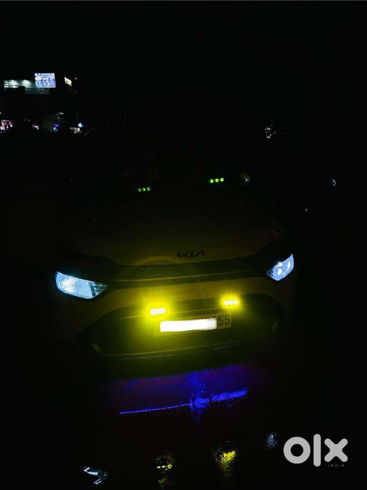 Kia Carens Petrol Manual 2023