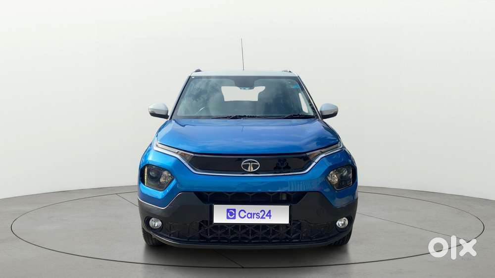 Tata Punch 1.2 Revotron Creative Amt Dual Tone, 2021, Petrol