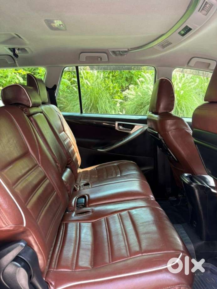 Toyota Innova Crysta 2.4 V 8 Str, 2020, Diesel