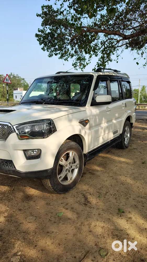 Mahindra Scorpio S10  2016 Model Gadi Bilkul Condition Mein Hai