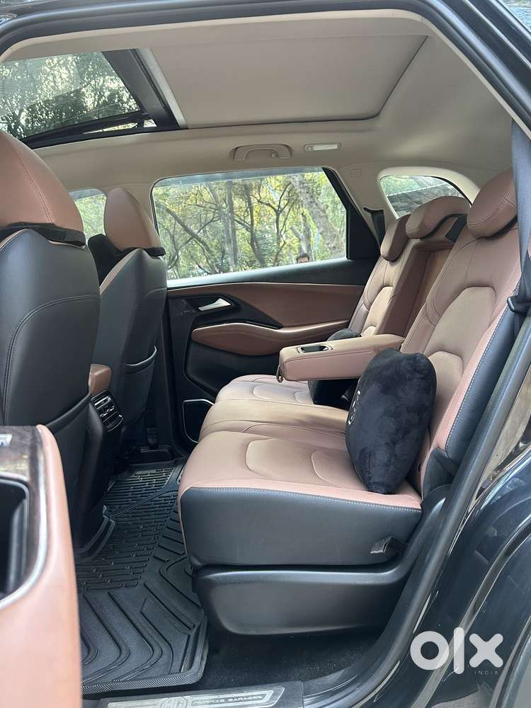 Mg Hector Plus Savvy Pro 1.5 Turbo Petrol Cvt 7 Str, 2024, Petrol