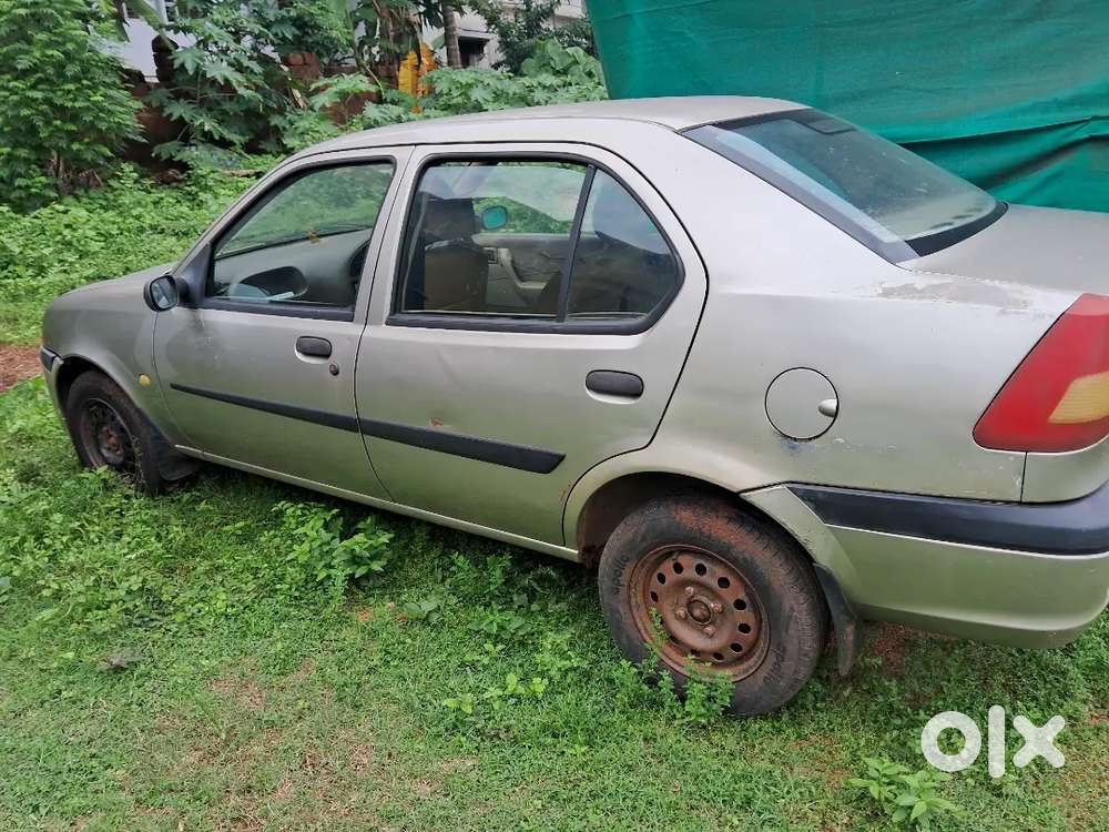 Ford Ikon 2007