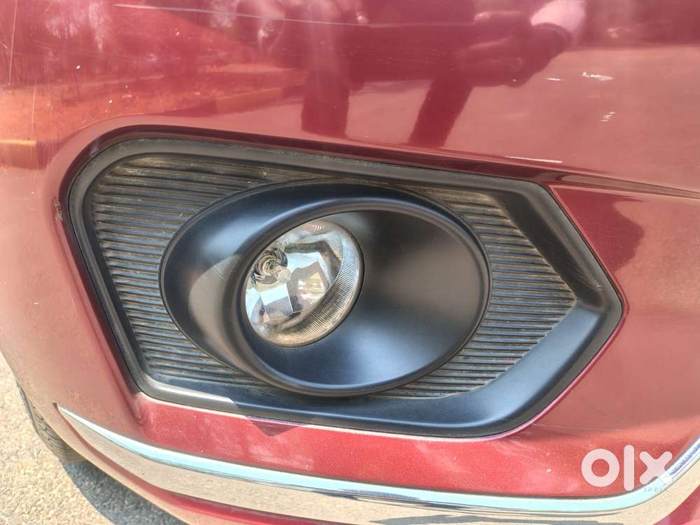 Maruti Suzuki Swift Dzire Amt Zxi, 2018, Petrol