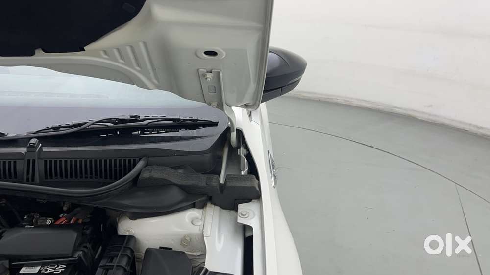 Skoda Slavia Style 1.5l Tsi Dsg, 2023, Petrol