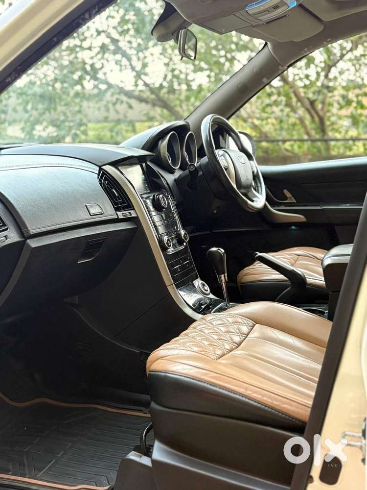Mahindra Xuv500 W11 Option At, 2020, Diesel
