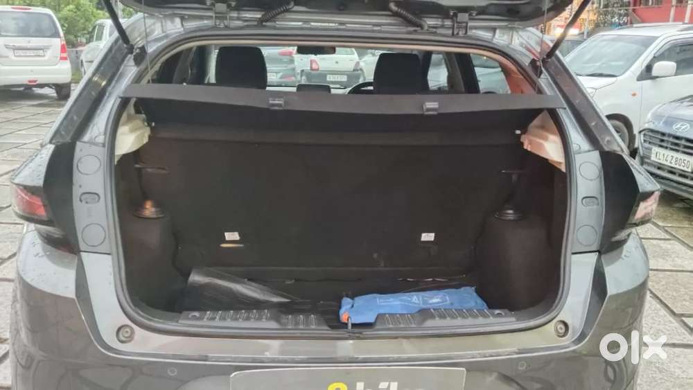 Tata Altroz Xza Petrol, 2023, Petrol